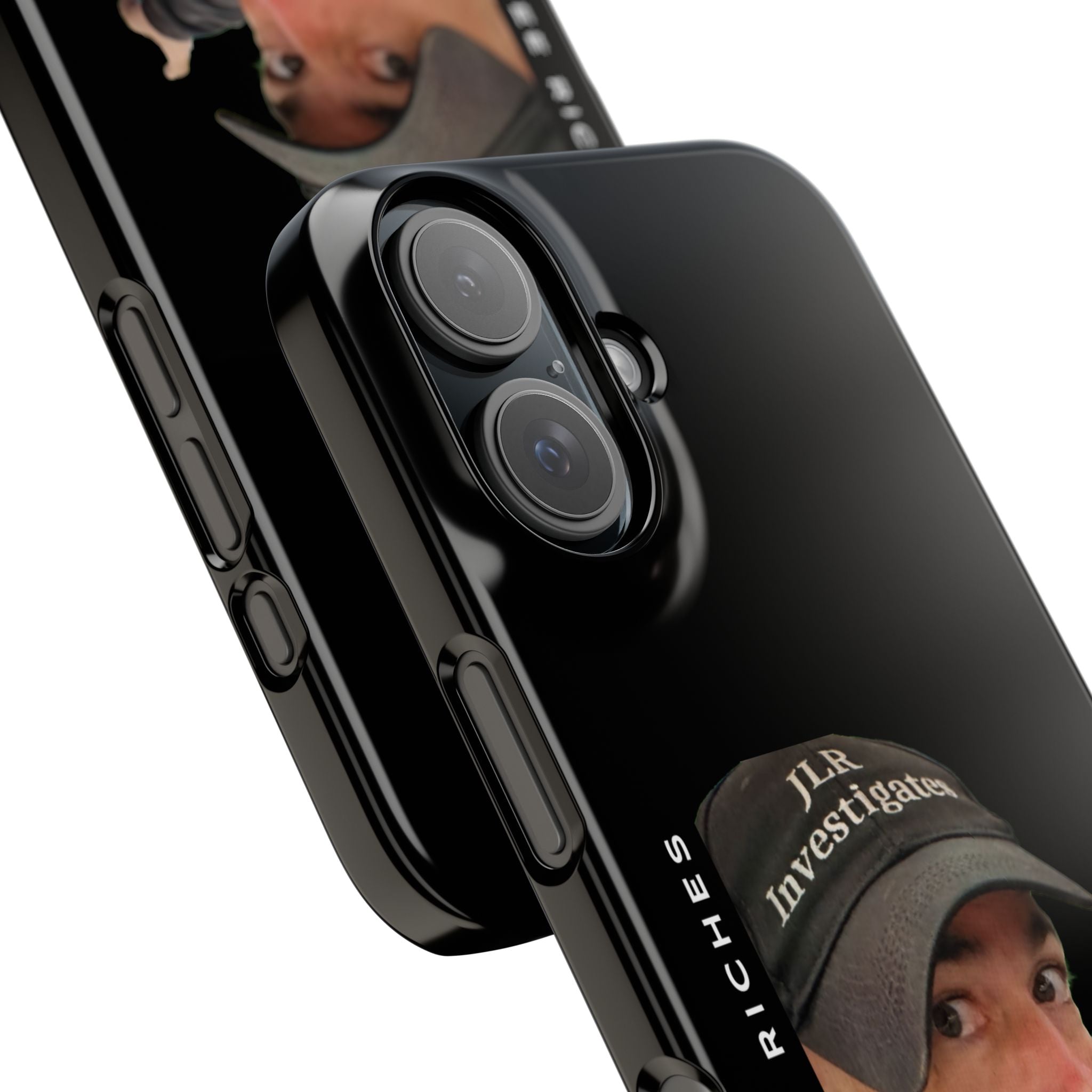 Jonathan Lee Riches Investigates Slim Phone Case